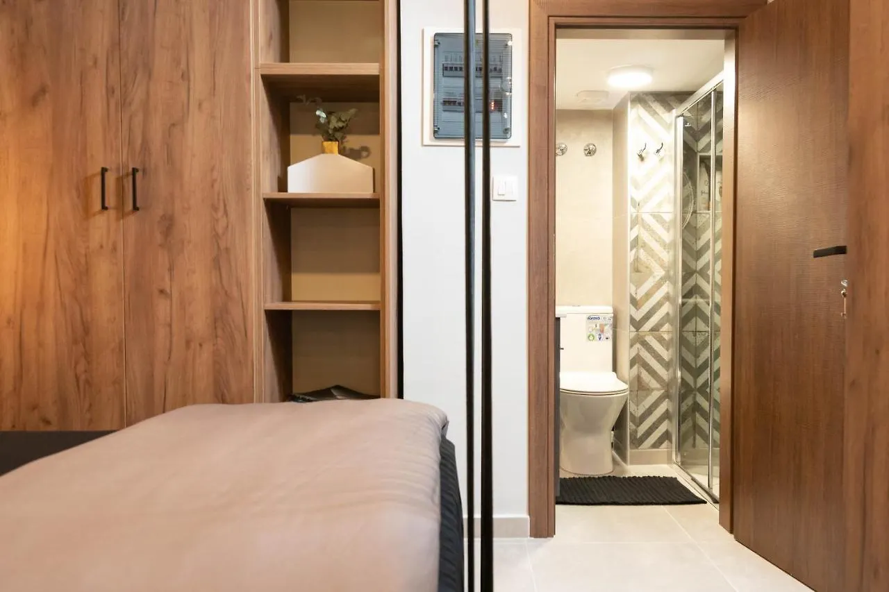F & B Collection - Minilux Studio For 3 Thessaloniki 0*,  Greece
